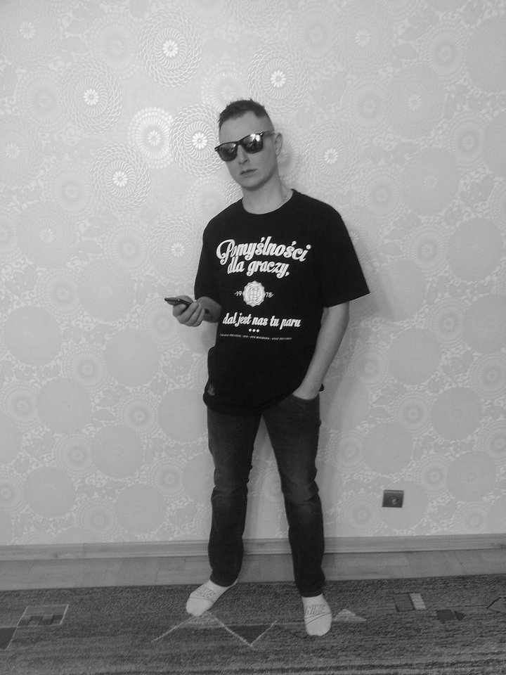 102587170_800_s.1451161773.jpg - kolor0021jp