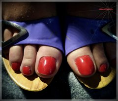 Fioletowe Drewniaczki 136