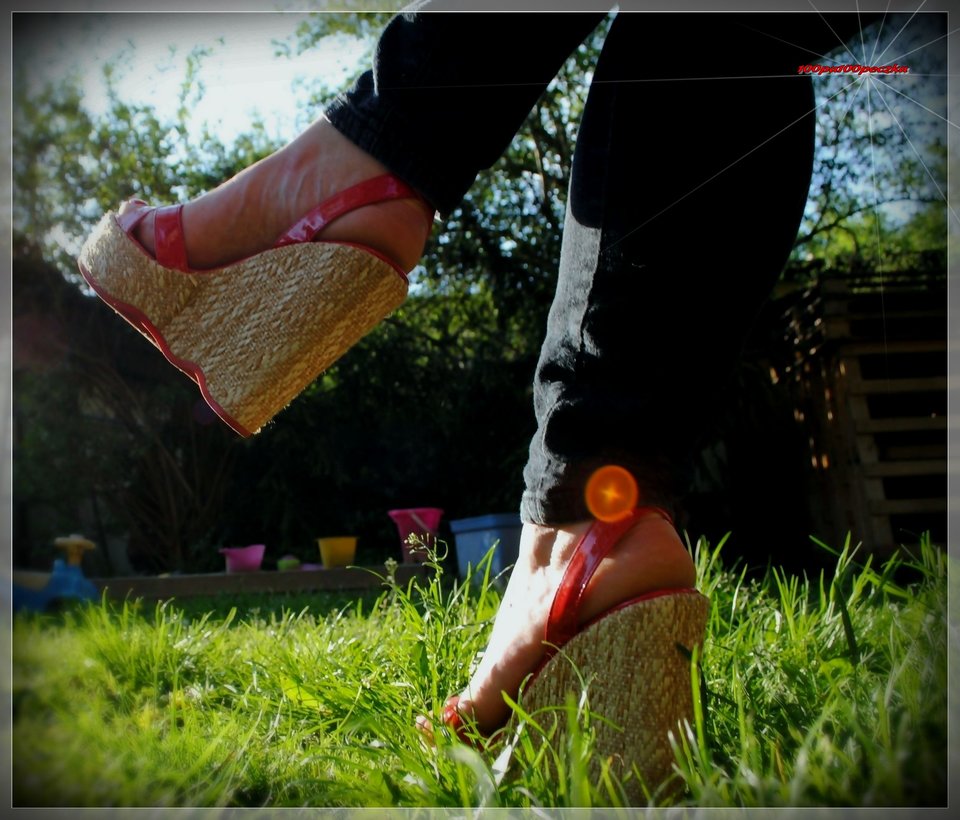 Czerwone Koturny  94 - 100pa100peczka