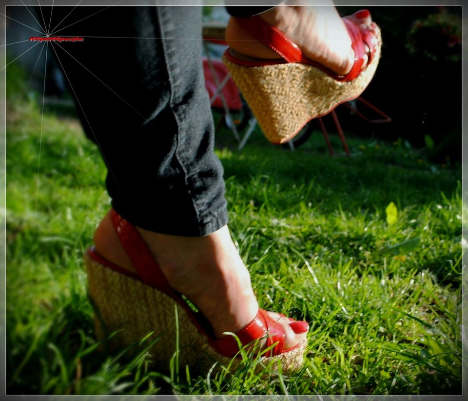 Czerwone Koturny  96 - 100pa100peczka