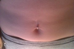 Brzuszek mojej siostruni