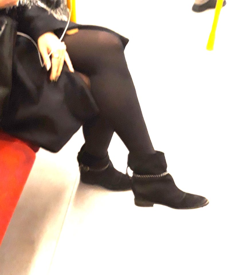 2017112325cz.jpg - AGALA
