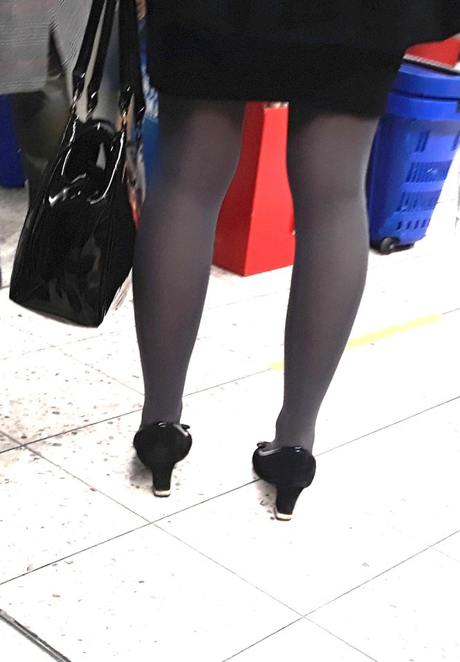 20171125158v.jpg - AGALA