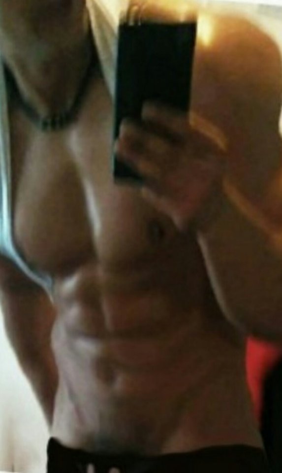 PicsArt_11-29-08.16.14.jpg - Tps10