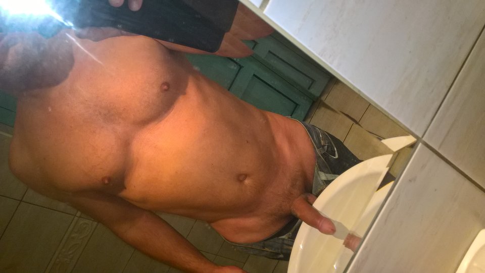 WP_20171219_10_14_24_Pro.jpg - Bisexslave