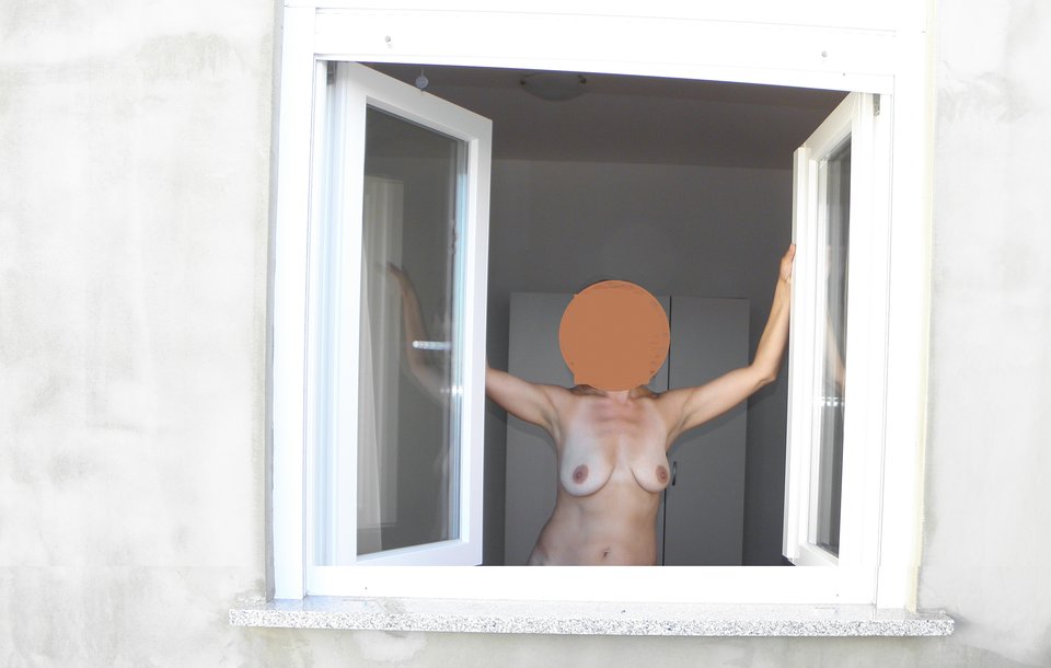 Reakcje przechodniów były różne.jpg - aga124