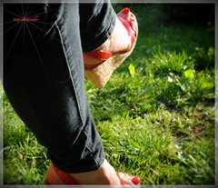 Czerwone Koturny 100