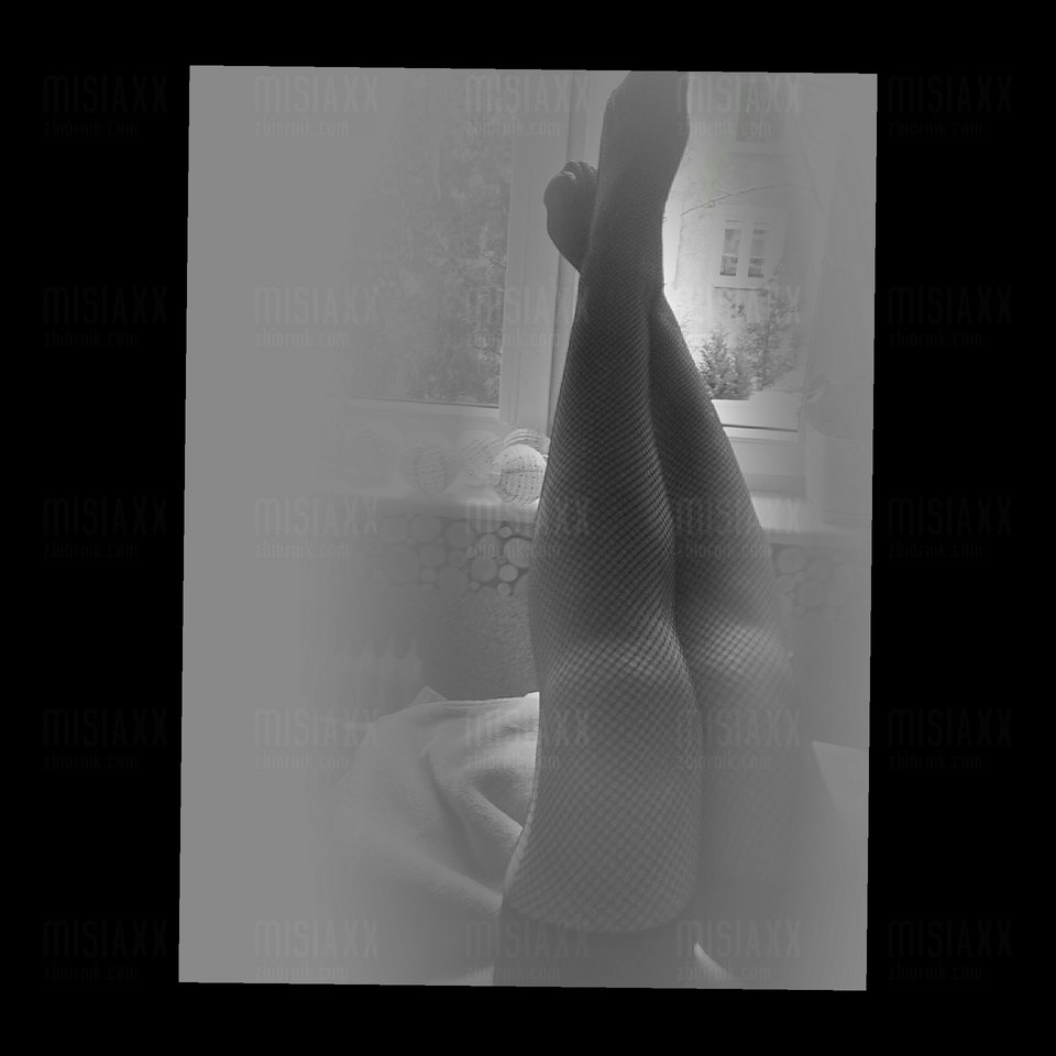 🤗odziana tylko w..kabaretki🤗 - misiaXX