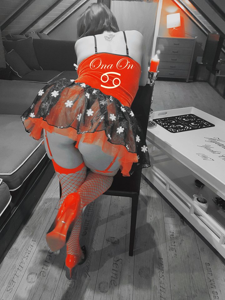 Czerwona roskosz - OnaOnBDSM