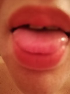 Daj mi go do buzi....