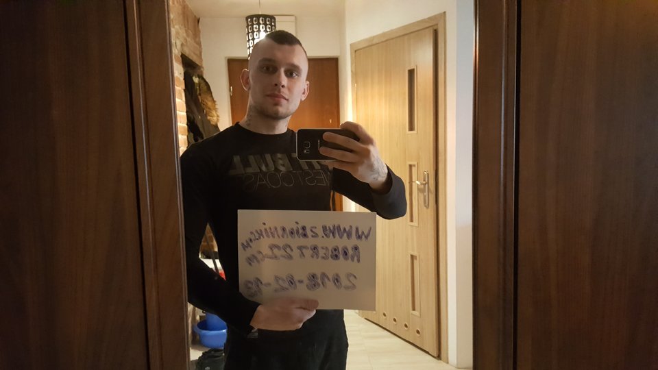 1518685962253640870843.jpg - Robert22cm