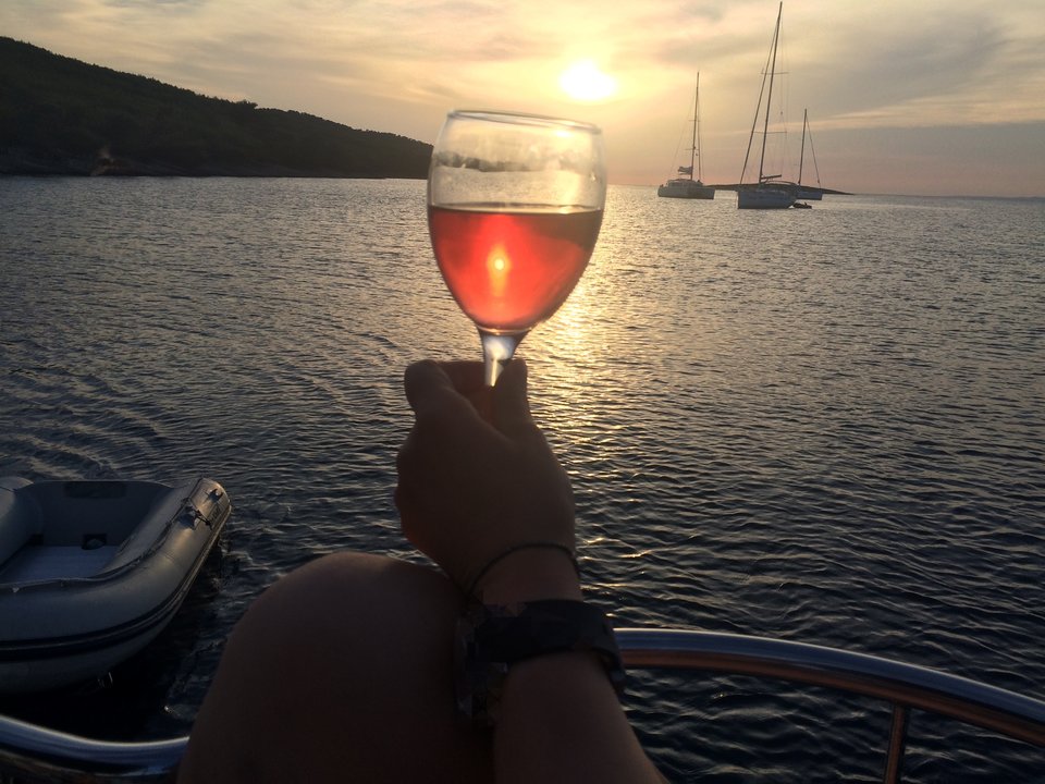 Kto ma ochotę na winko? - Zaciekawieni_AP