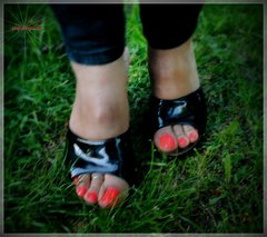 Czarne Drewniaczki 192