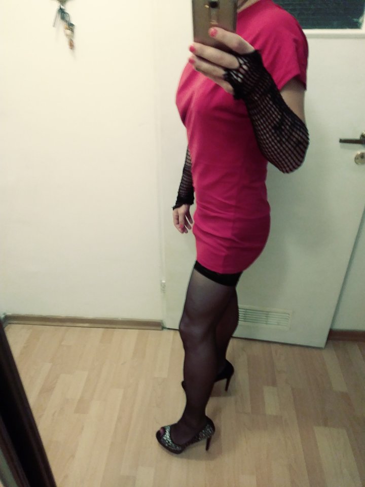 20180129_151606_Film3.jpg - AngelaCrosdress