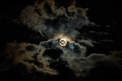 Księżyc na moim niebie :P)