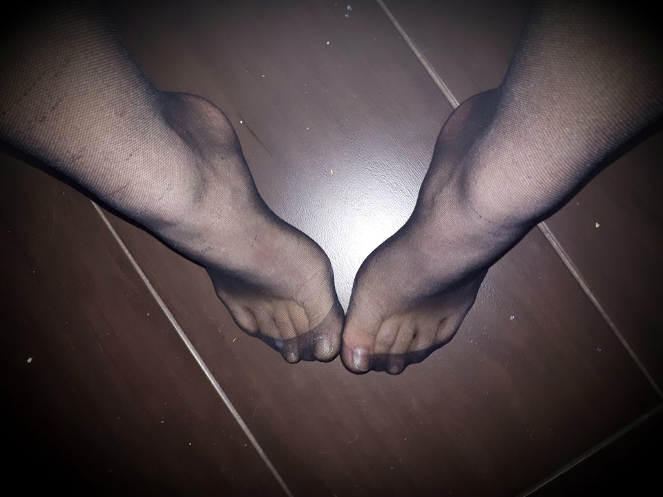 :))) - BlackSister96