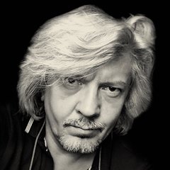 Adam_2018-07.jpg