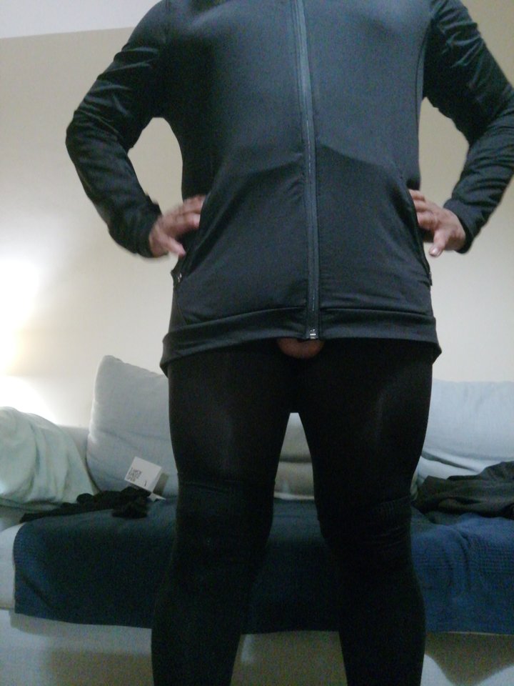 15325528956736713734649669627530.jpg - lickemydick