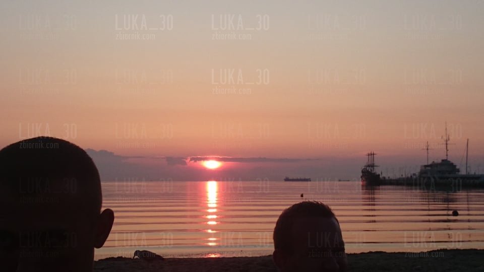 39070104_650078488705349_8737429300862517248_n.jpg - luka_30