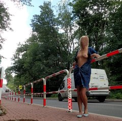 A może przesyłka kurierska :)