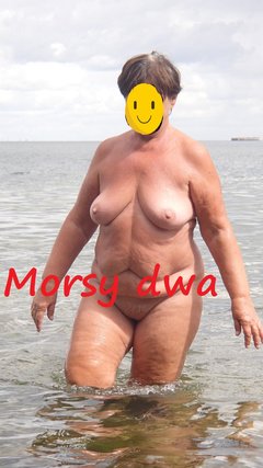 W morzu i nad morzem.