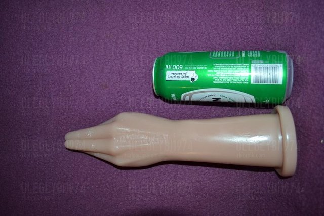 Najnowsza zabawka - uleglyBI1974