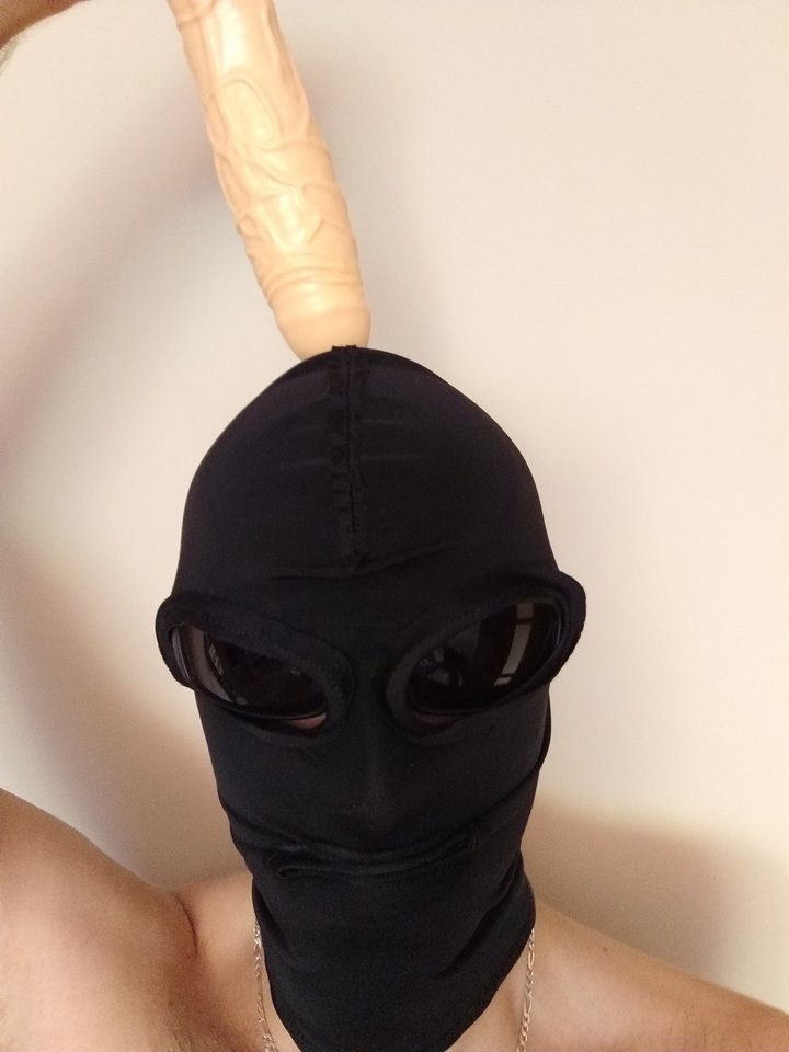 Czasami ch#ja do głowy można dostać z braku dupczonka.jpg - Desperado2478