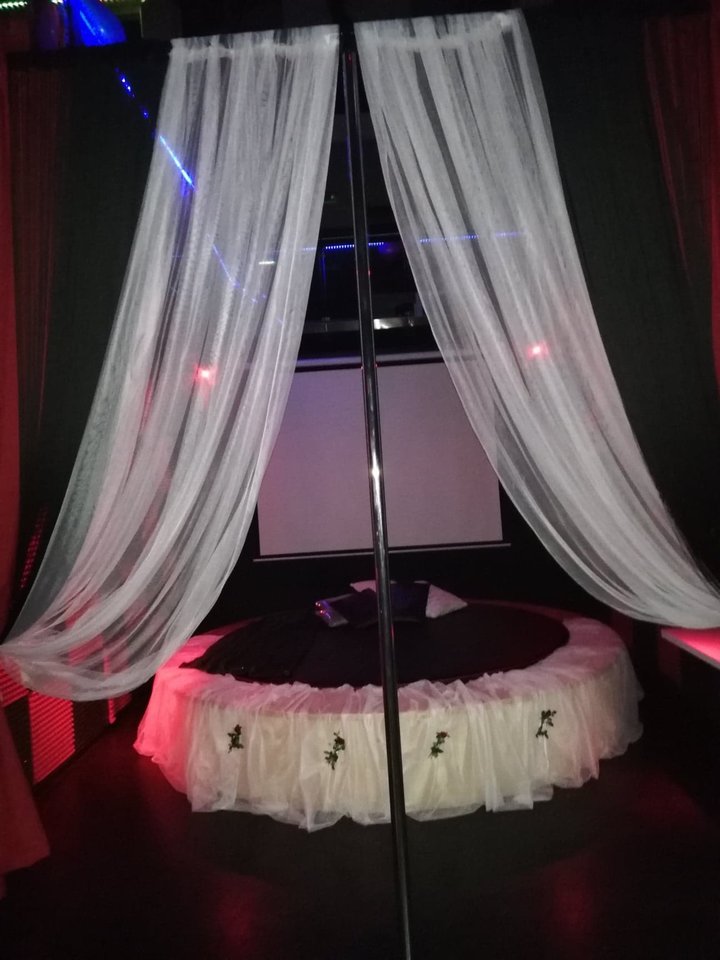 received_1877560945645676.jpeg - PriveClub