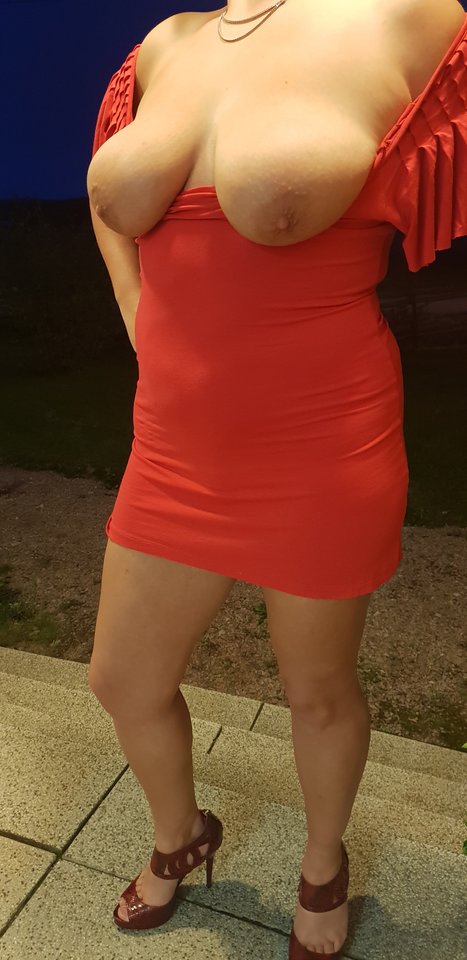 20180916_200115.jpg - 1boob