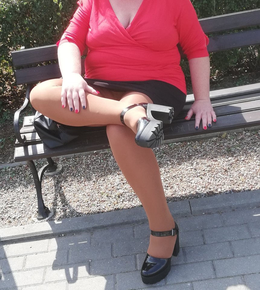 W miasteczku.... - blacklady13