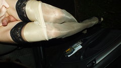 W trakcie ubierania w plenerze...