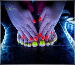 Neon Yellow #79
