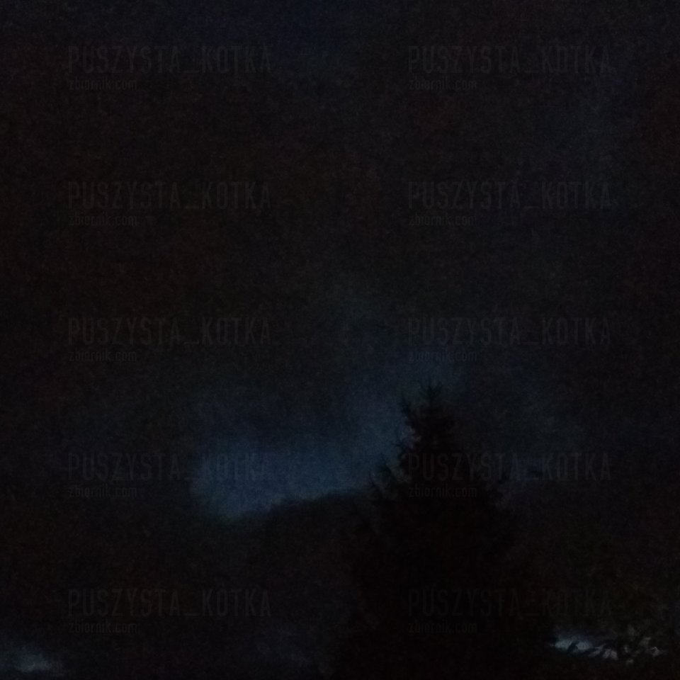 Przepiękne niebo 😍😍 takie widoki podczas orgazmu 😋😋 - puszysta_kotka