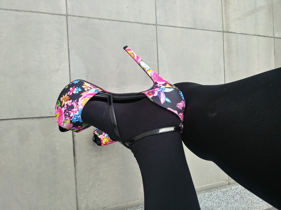 2018-10-20 16.33.34.jpg - MartinkaCross