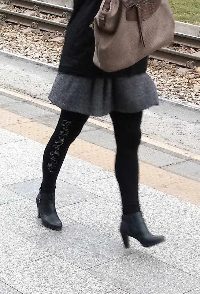 201810232249L.jpg - AGALA