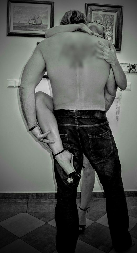 Point Blur_Oct302018_183222~2.jpg - AM1977