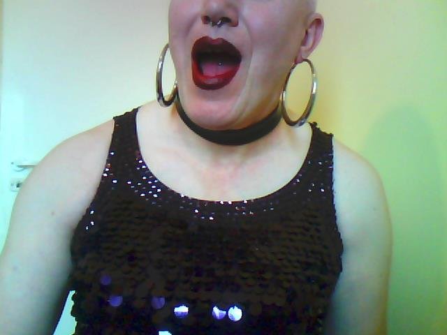 Bordowe usta szminki. - szmineczkatrans