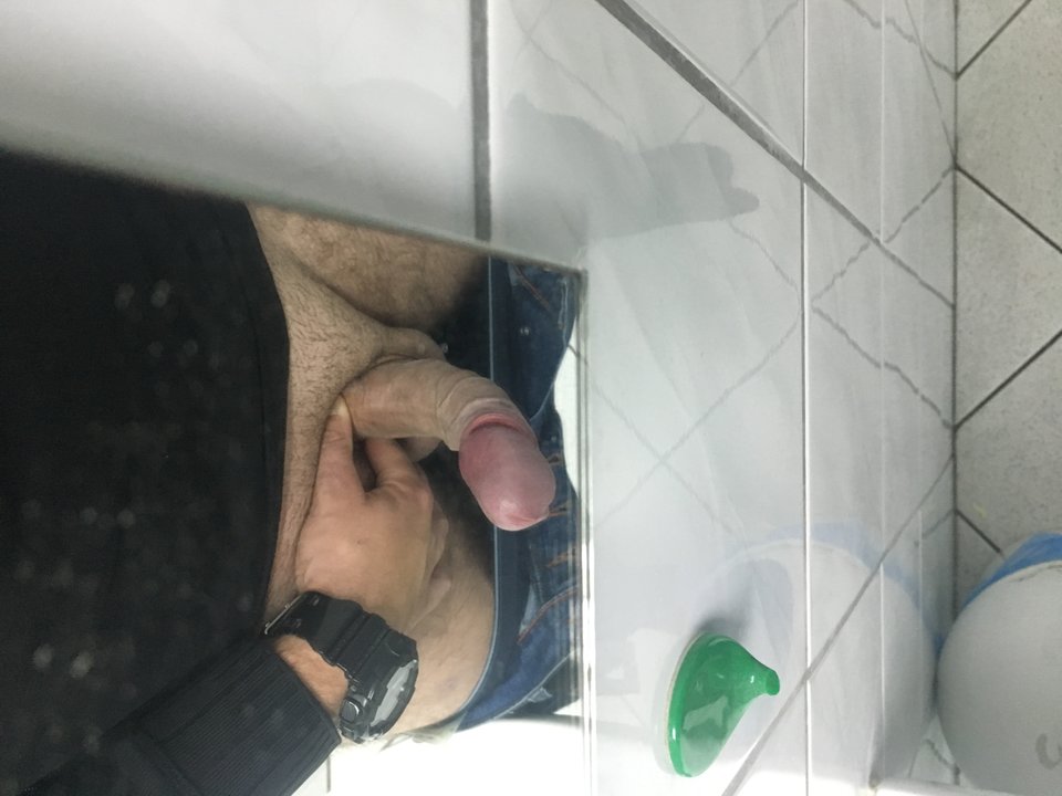 75C3CEA9-DFA7-49CF-9D98-9AE533AE85A8.jpeg - high09