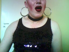 Suka w obroży do głębokiego oralu.💋Paola-trans.💋