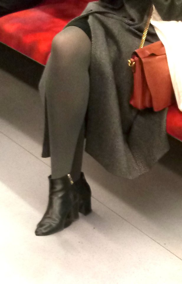 201811265653v.jpg - AGALA