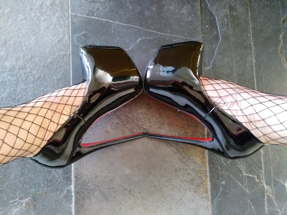 2018-11-28 09.30.12.jpg - MartinkaCross