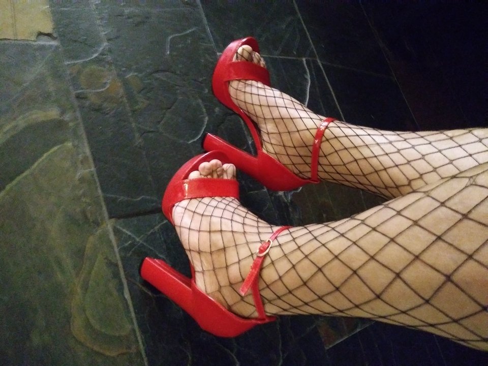 2018-11-28 19.49.39.jpg - MartinkaCross