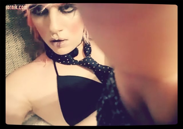 Screenshot_20180811-124902_Fotorss.jpg - Camilla_TV