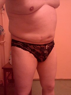 P cwelik w Ośrodku w koronkowych majteczkach 09.12.2018 godz.02.49.jpg