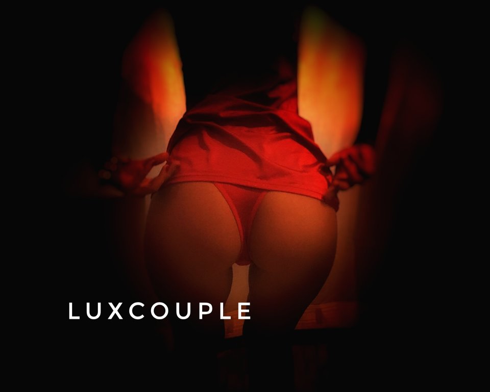 Xmass 3 - LuxCouple
