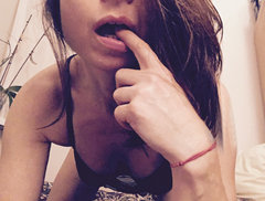 Suka gotowa na wszystko.jpg