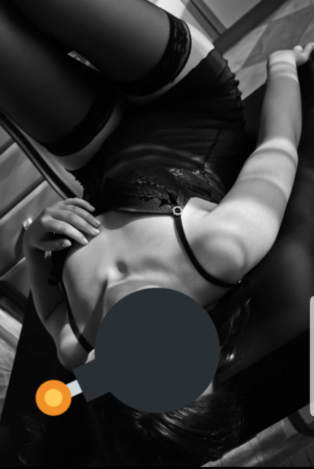 Bomba - CoupleSpeedway