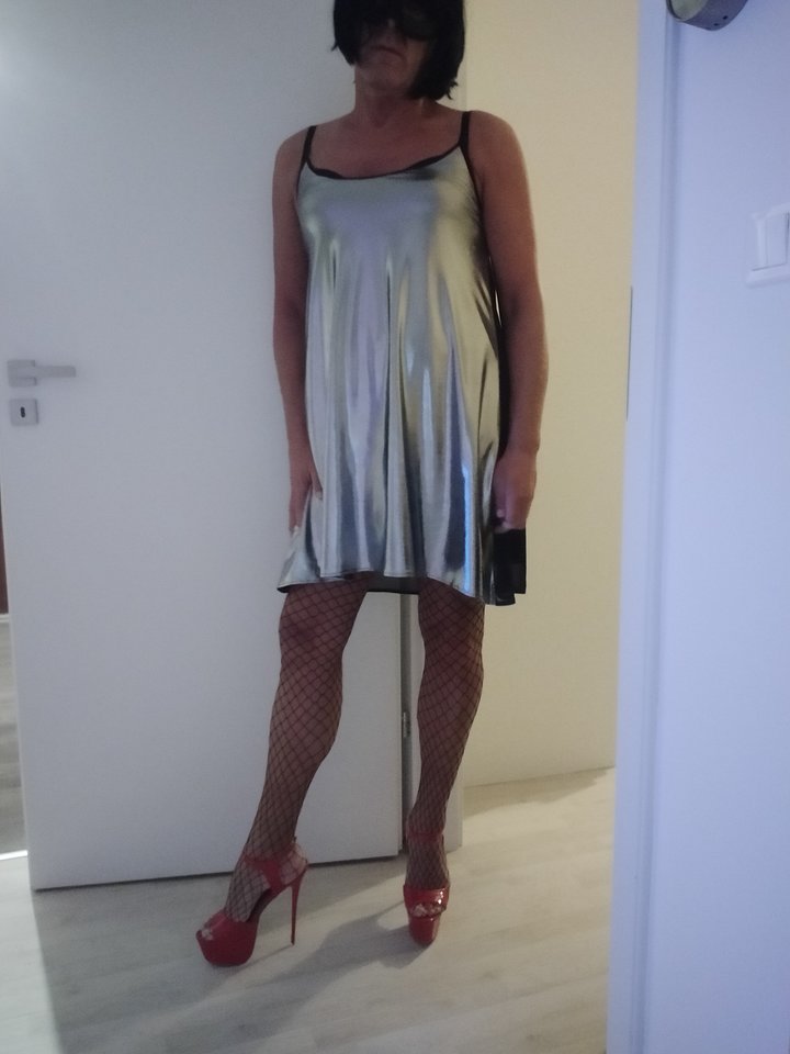 2020-01-02 19.57.11.jpg - MartinkaCross