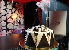 VIP - ELEGANT NIGHT - URODZINY VIPA - a taki był tort ;-)