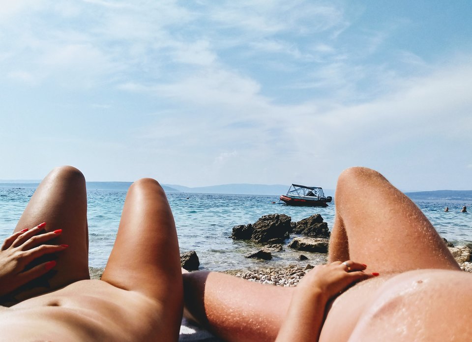 20190901_142800_HDR~3.jpg - Couple001